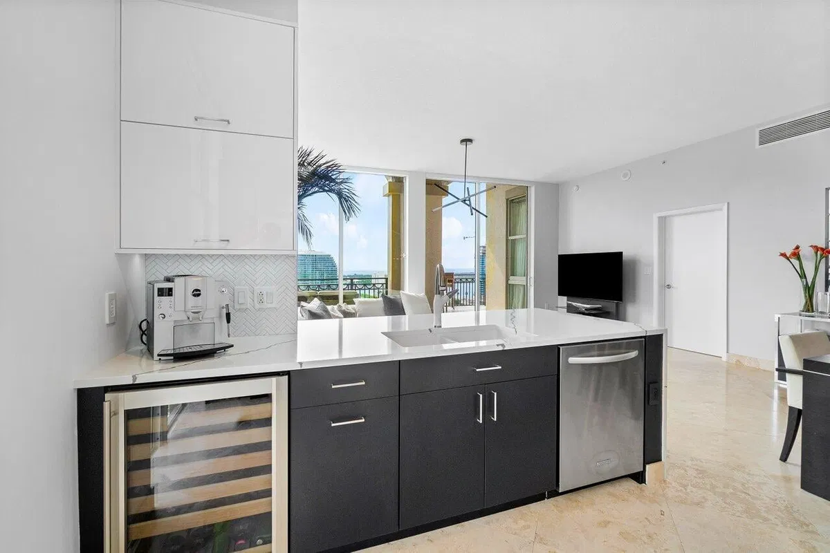 CityPlace South Tower Unit Uph-02 photo 10