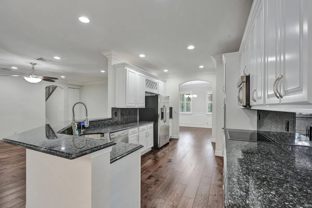 Canterbury Place Residence photo 22