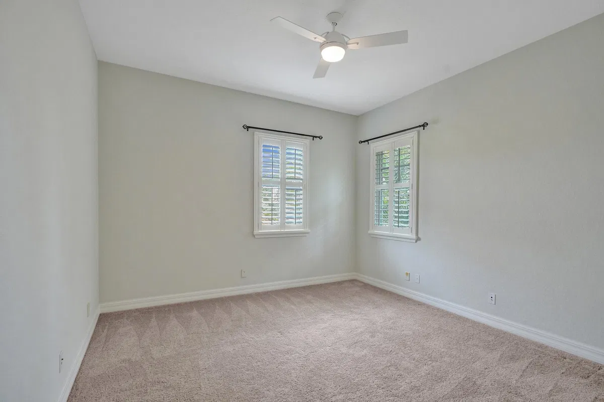 Canterbury Place Residence photo 34