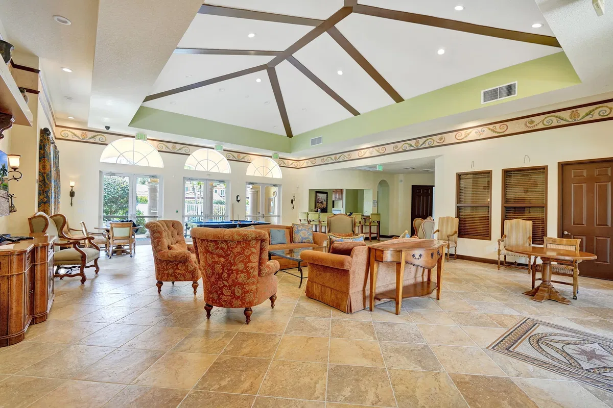 Canterbury Place Residence photo 64