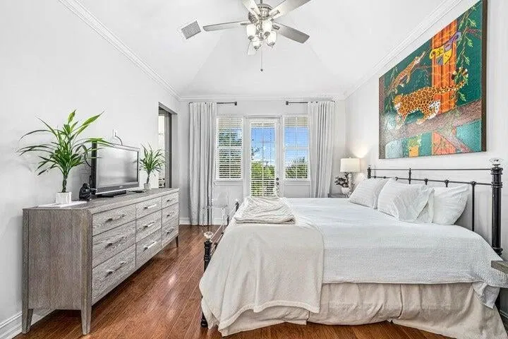 Magnolia Court Residence photo 10