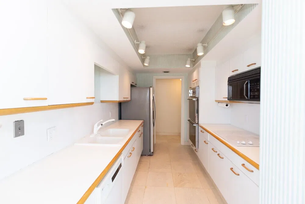 4000 N Ocean Singer Island Unit 301 photo 10