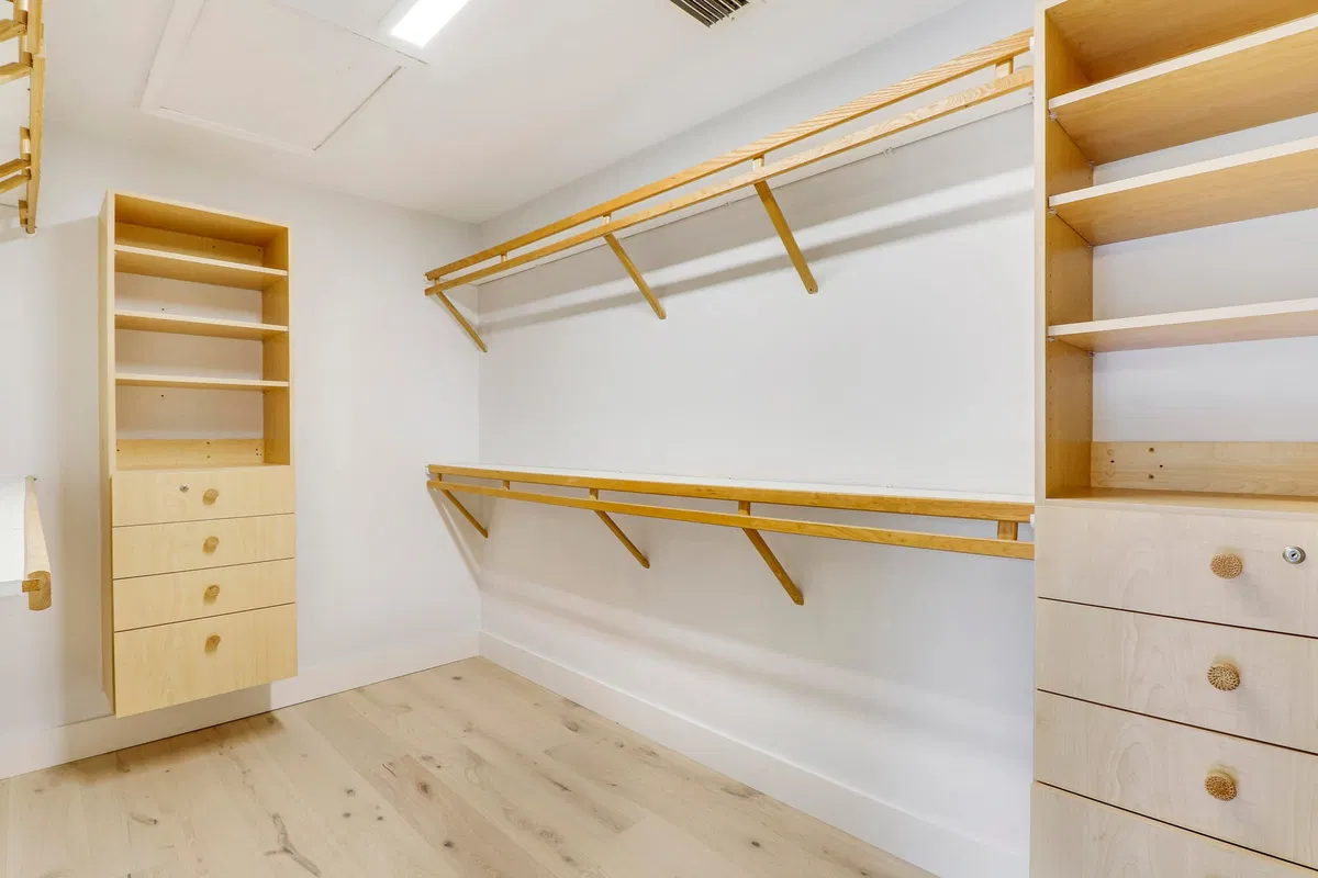 Residence photo 34