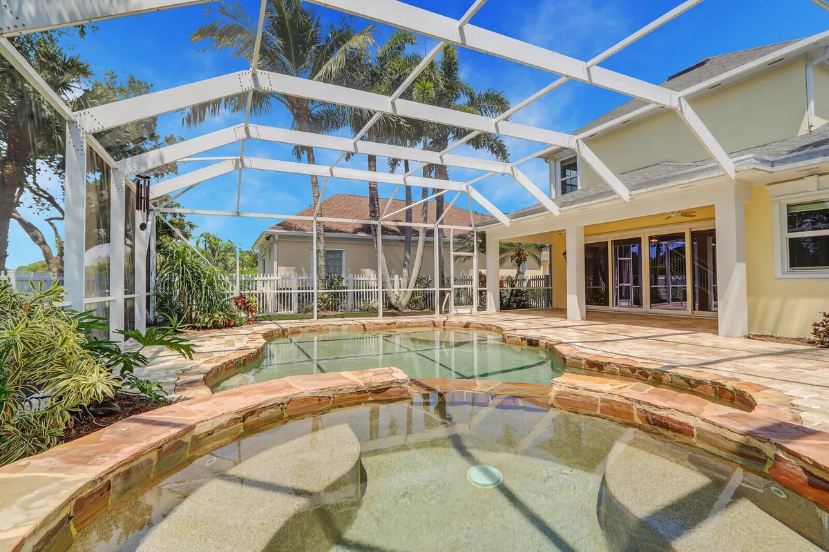 Island at Abacoa Residence photo 10