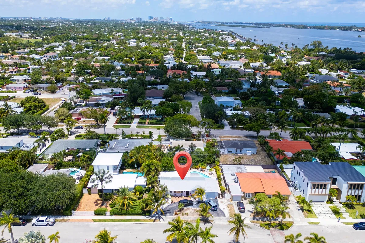 SoSo West Palm Beach Residence photo 4