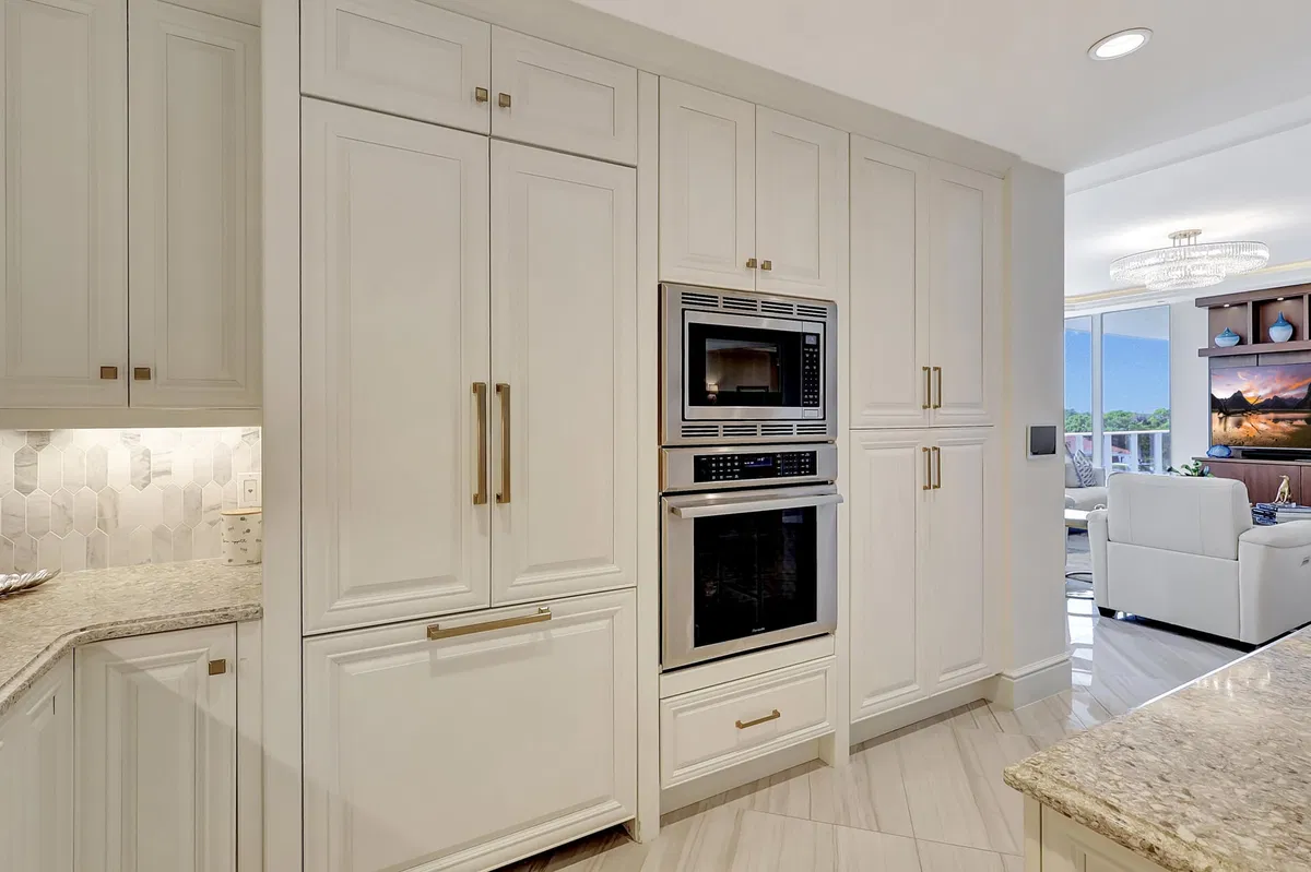 Azure Palm Beach Gardens Unit 503 photo 16