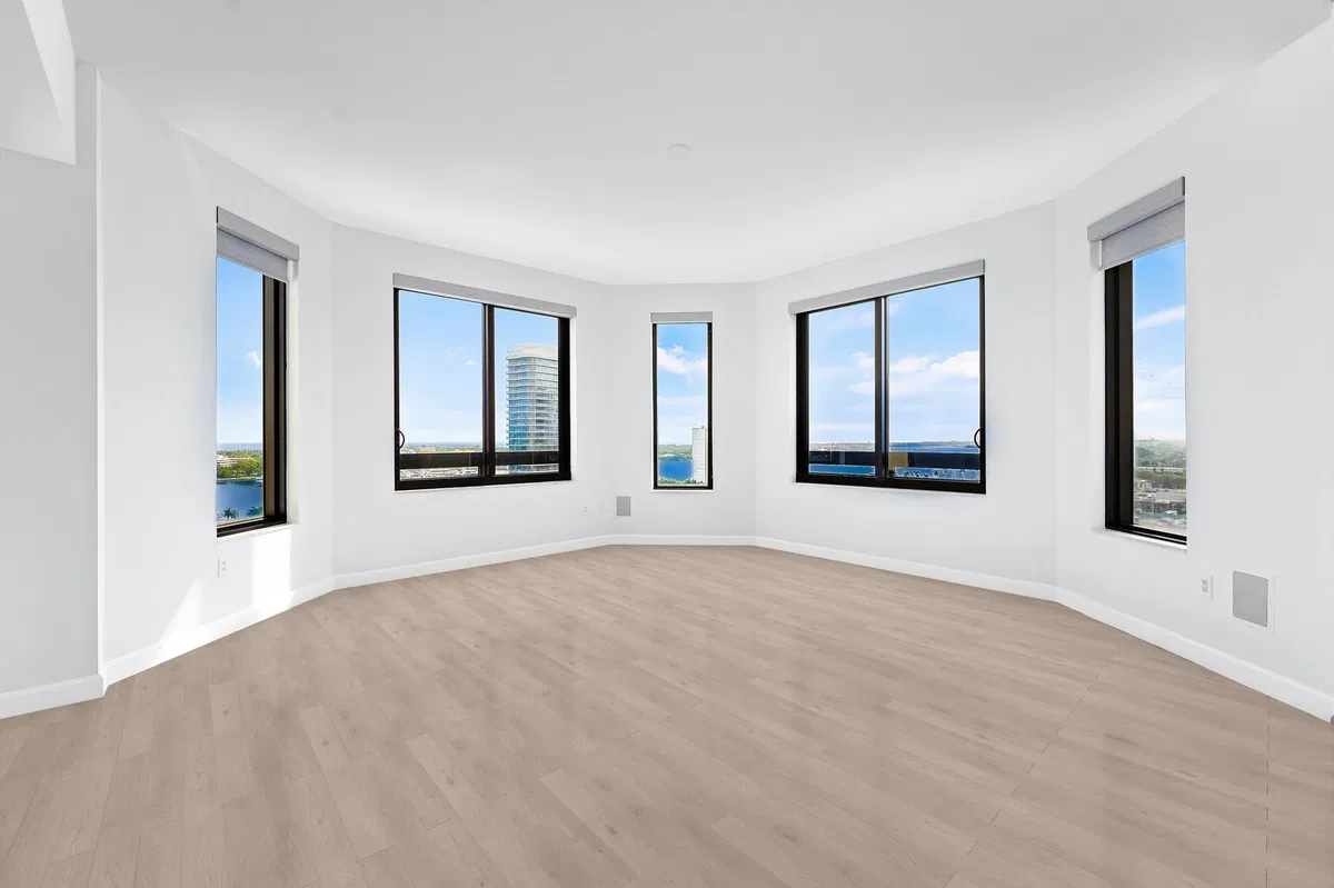 One City Plaza Unit 1105 photo 7