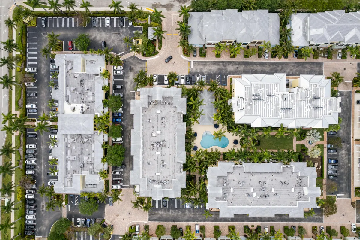 Latitude Delray Unit 206 photo 4