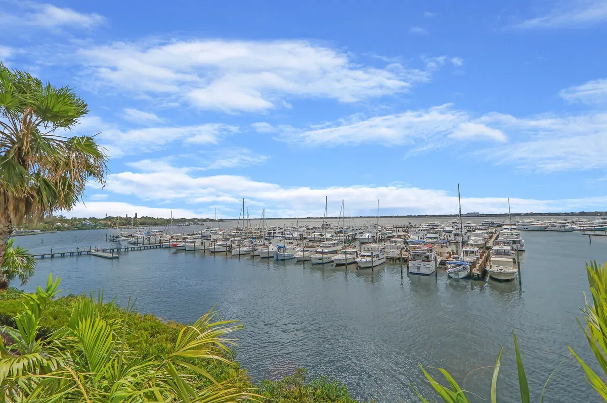 Harborage Yacht Club Unit 304 photo 37
