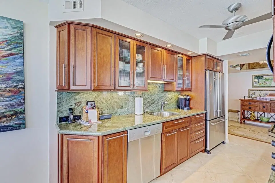 Water Glades Unit 16 -C photo 19