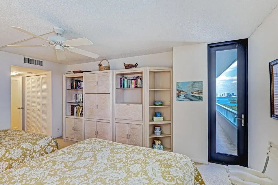 Water Glades Unit 16 -C photo 31