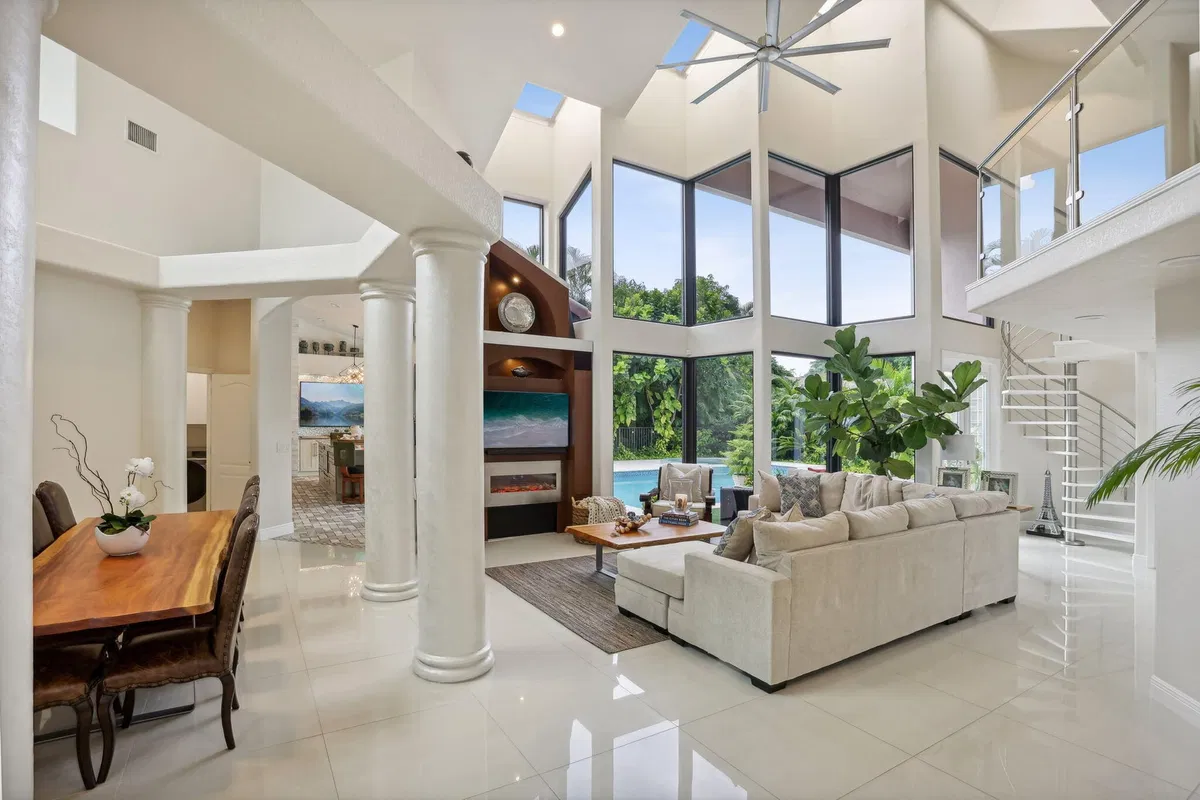 Colonnade Boca Raton Residence photo 13