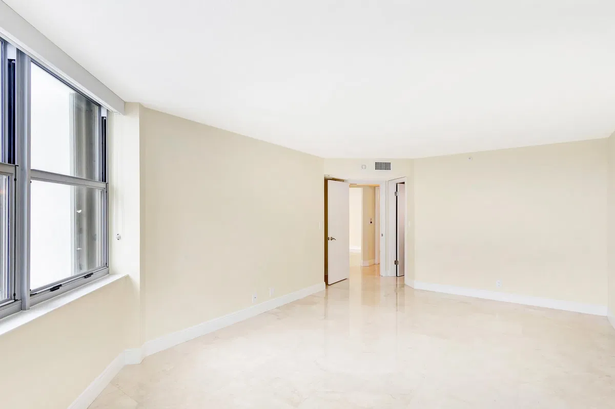Corniche Singer Island Unit 1401 photo 19