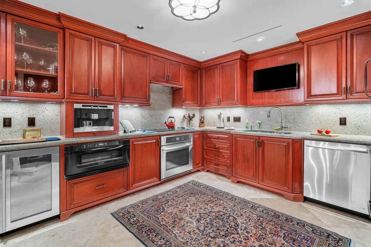 One Royal Palm Way Palm Beach Unit D1 photo 19