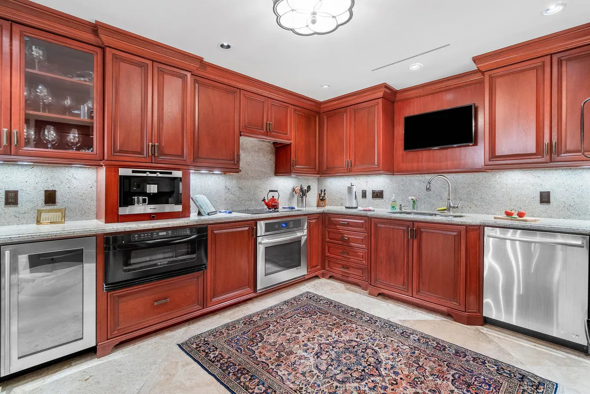 One Royal Palm Way Palm Beach Unit D1 photo 22