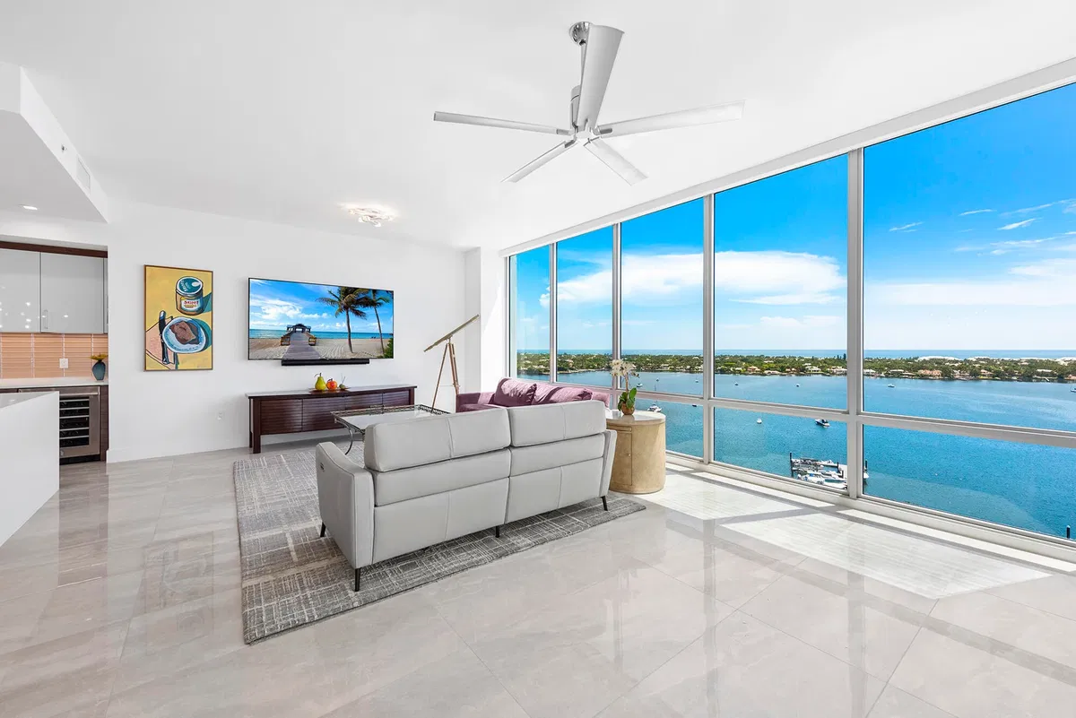 Water Club North Palm Beach Unit 1502 photo 4