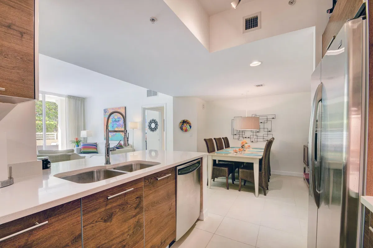 City Palms Unit 604 photo 10