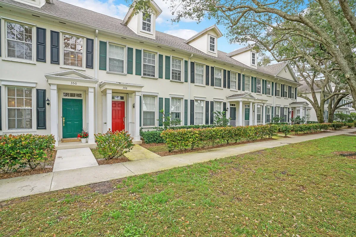 Charleston Court at Abacoa Residence photo 4