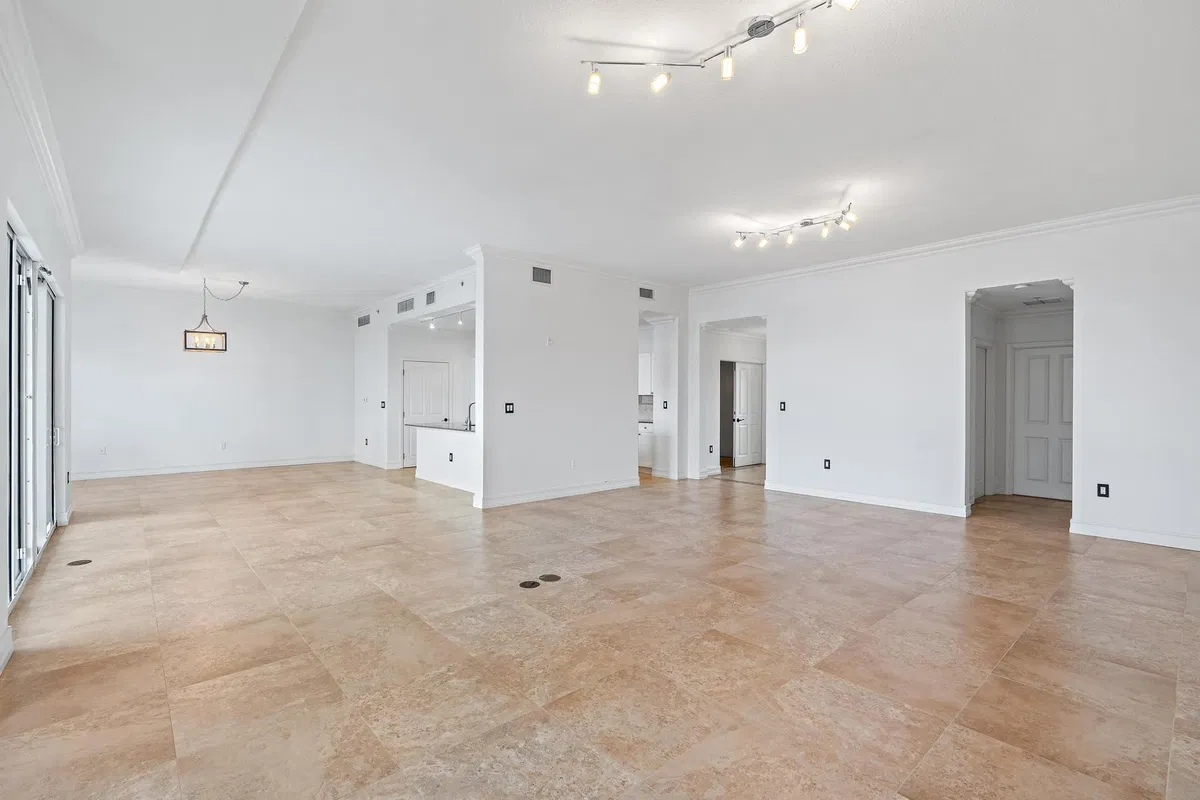 Flagler Landing Unit 202 photo 10