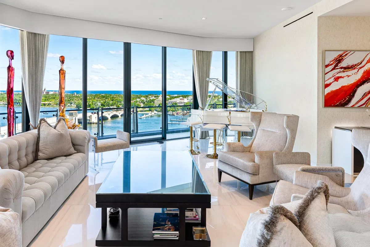 The Bristol Palm Beach Unit 1401 photo 10
