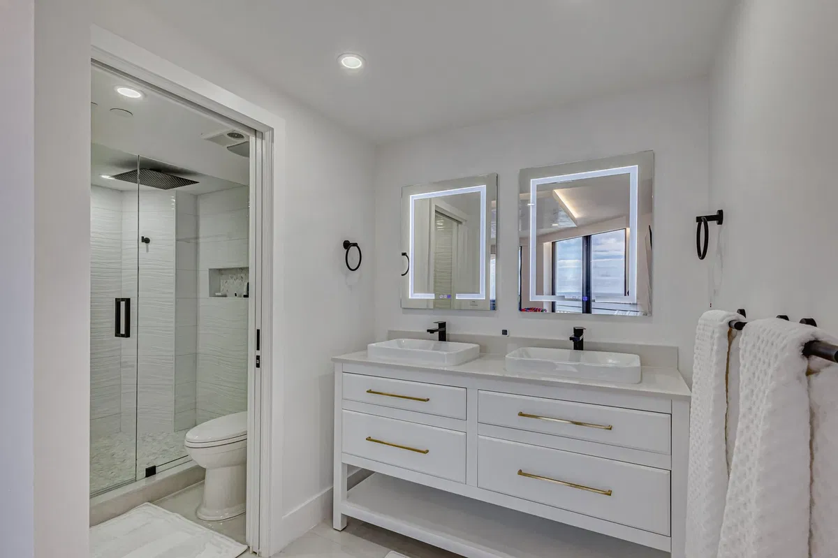 Tiara Singer Island Unit Ph-A photo 19
