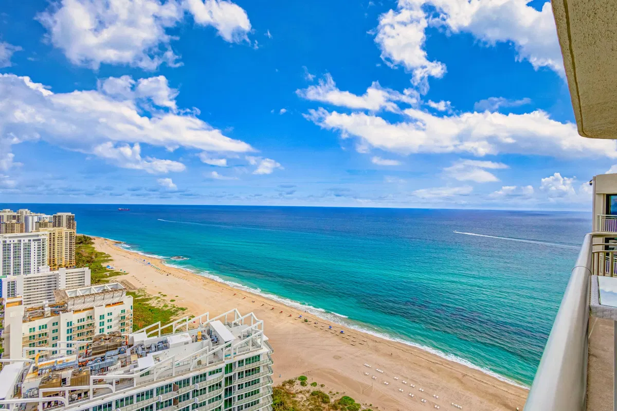 Tiara Singer Island Unit Ph-A photo 31