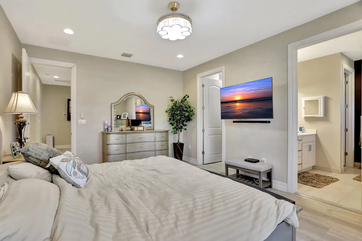  Residence photo 28