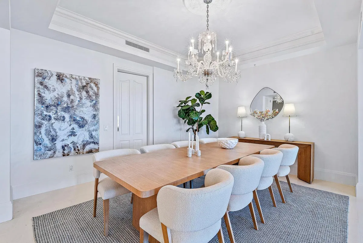 One Watermark Place Unit 201 photo 7