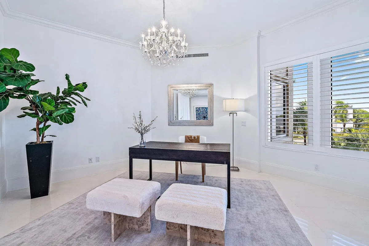 One Watermark Place Unit 201 photo 16