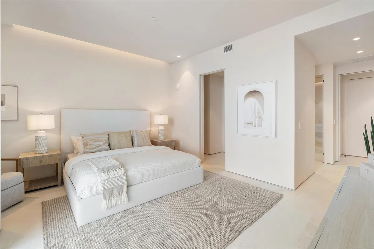 La Clara Palm Beach Unit 1702 photo 10