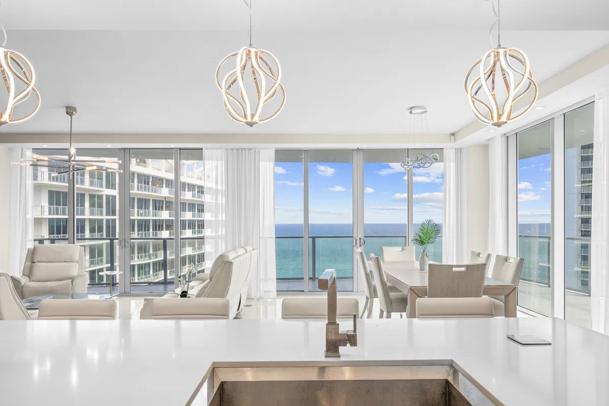 Amrit Ocean Resort & Residences Unit 1805 P photo 10
