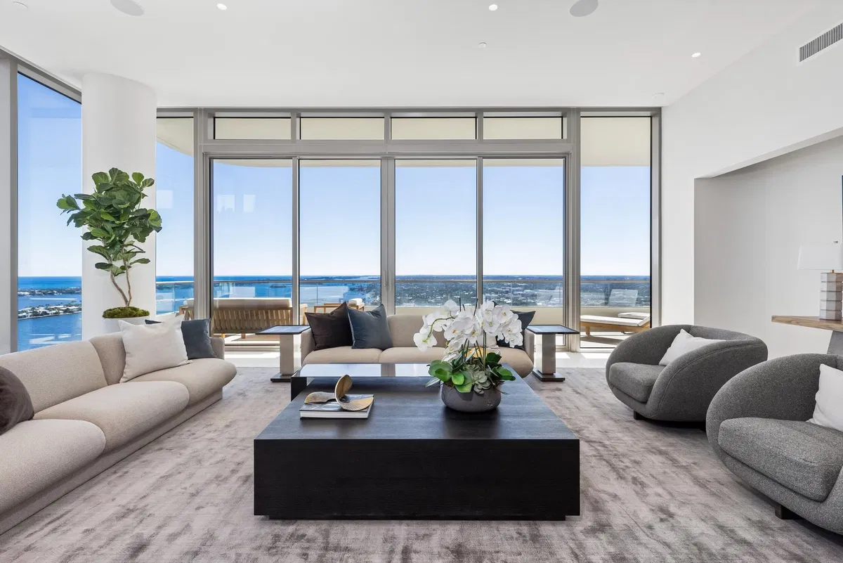 La Clara Palm Beach Unit Lph 2402 photo 7