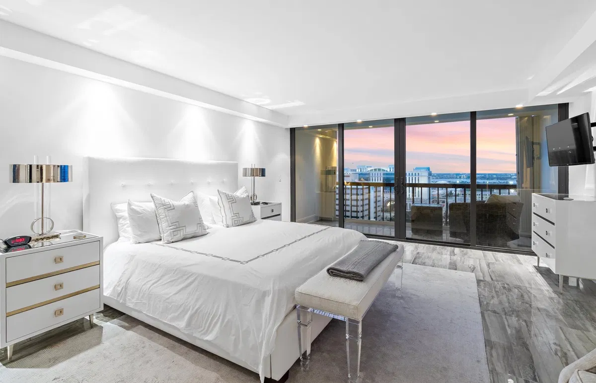 Waterview Towers Unit Ph-D2 photo 13