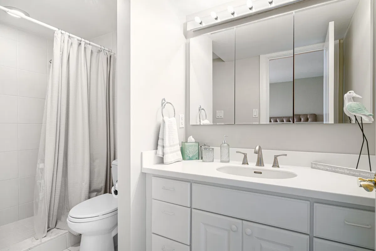 Eastpointe Singer Island Unit 19d photo 28