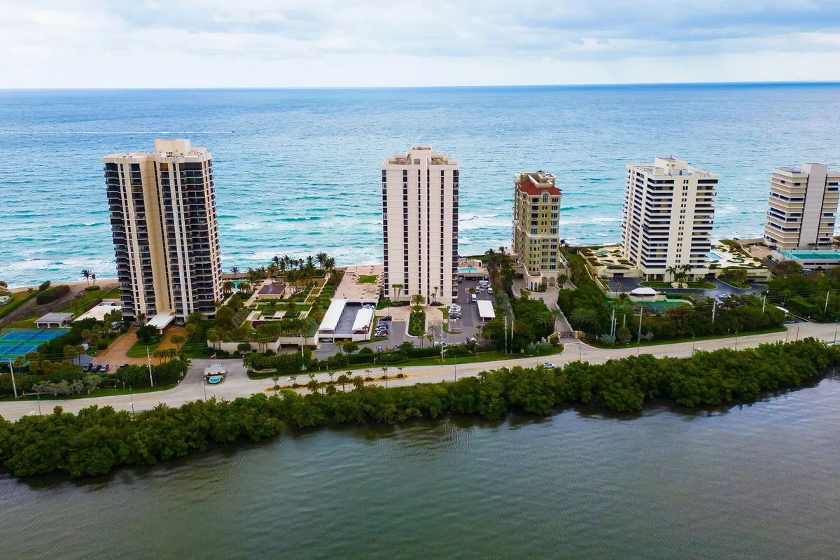 Eastpointe Singer Island Unit 19d photo 79