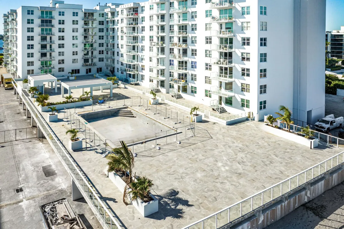 The Patrician of Palm Beach Unit 625 photo 28