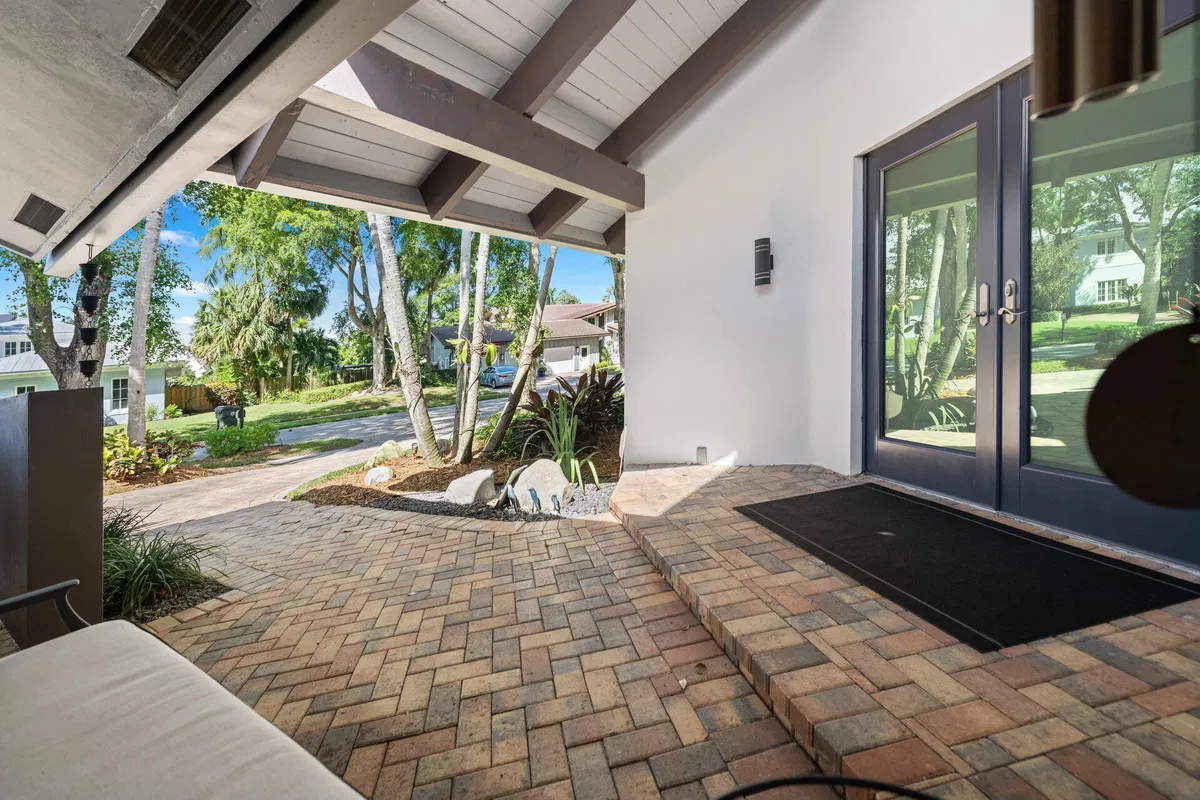 Boca Bath & Tennis Residence photo 7