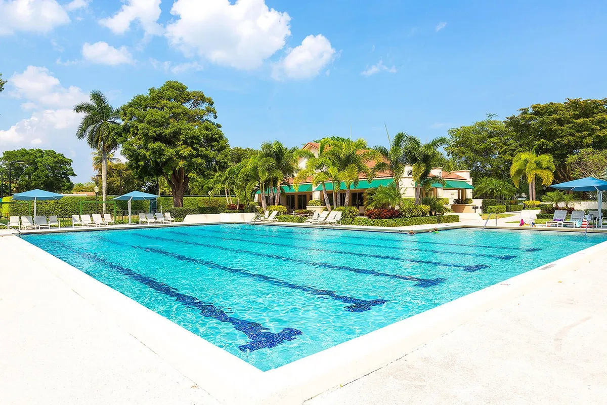 Boca Bath & Tennis Residence photo 64