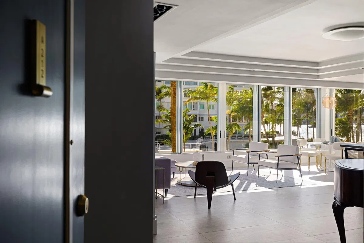 Palm Beach Towers, Palm Beach Unit 212a photo 10