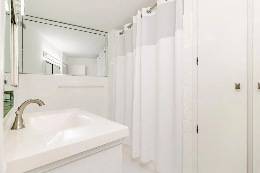 Palm Beach Towers, Palm Beach Unit B124 photo 7