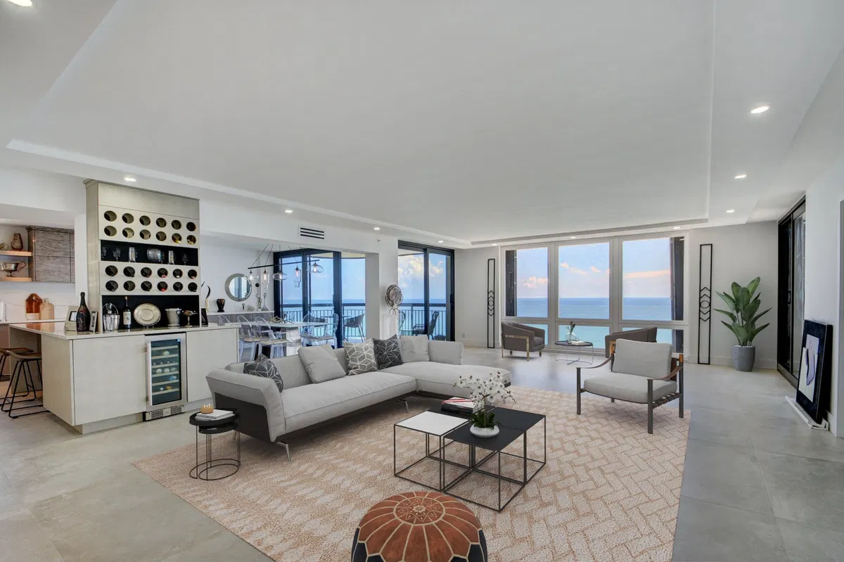 Eastpointe Singer Island Unit 16i photo 4