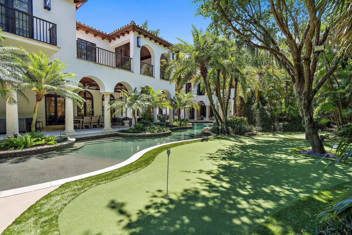 Bear's Club Residence photo 16