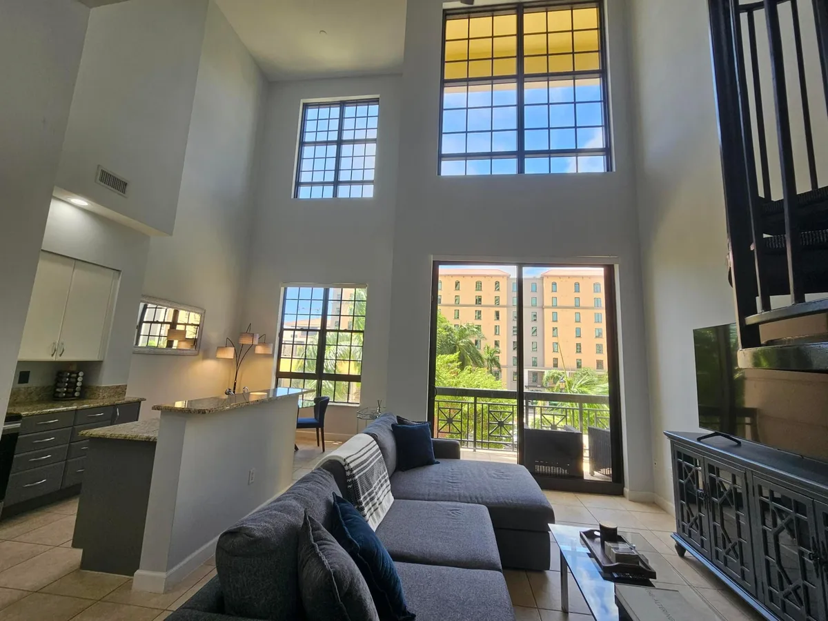 One City Plaza Unit 202