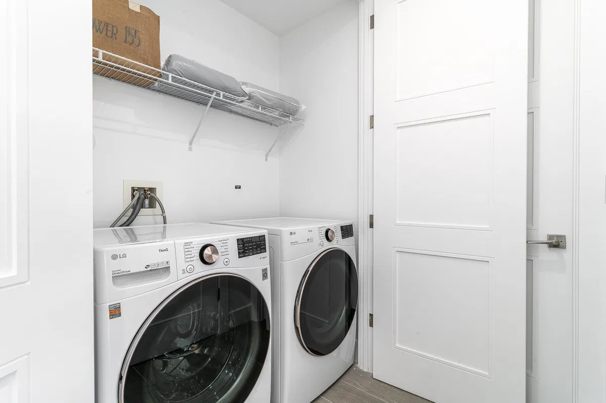 Tower 155 Unit 818 photo 22