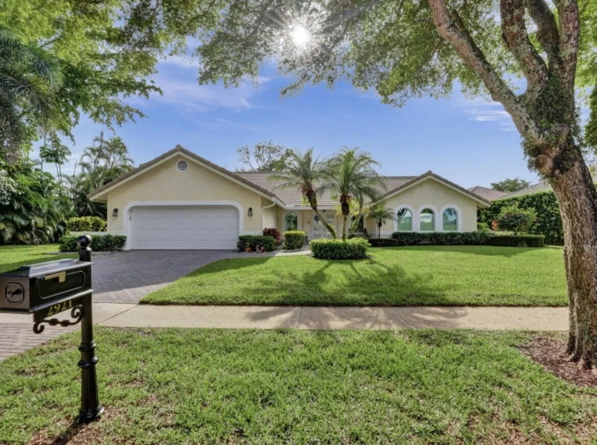 New Floresta Boca Raton Residence
