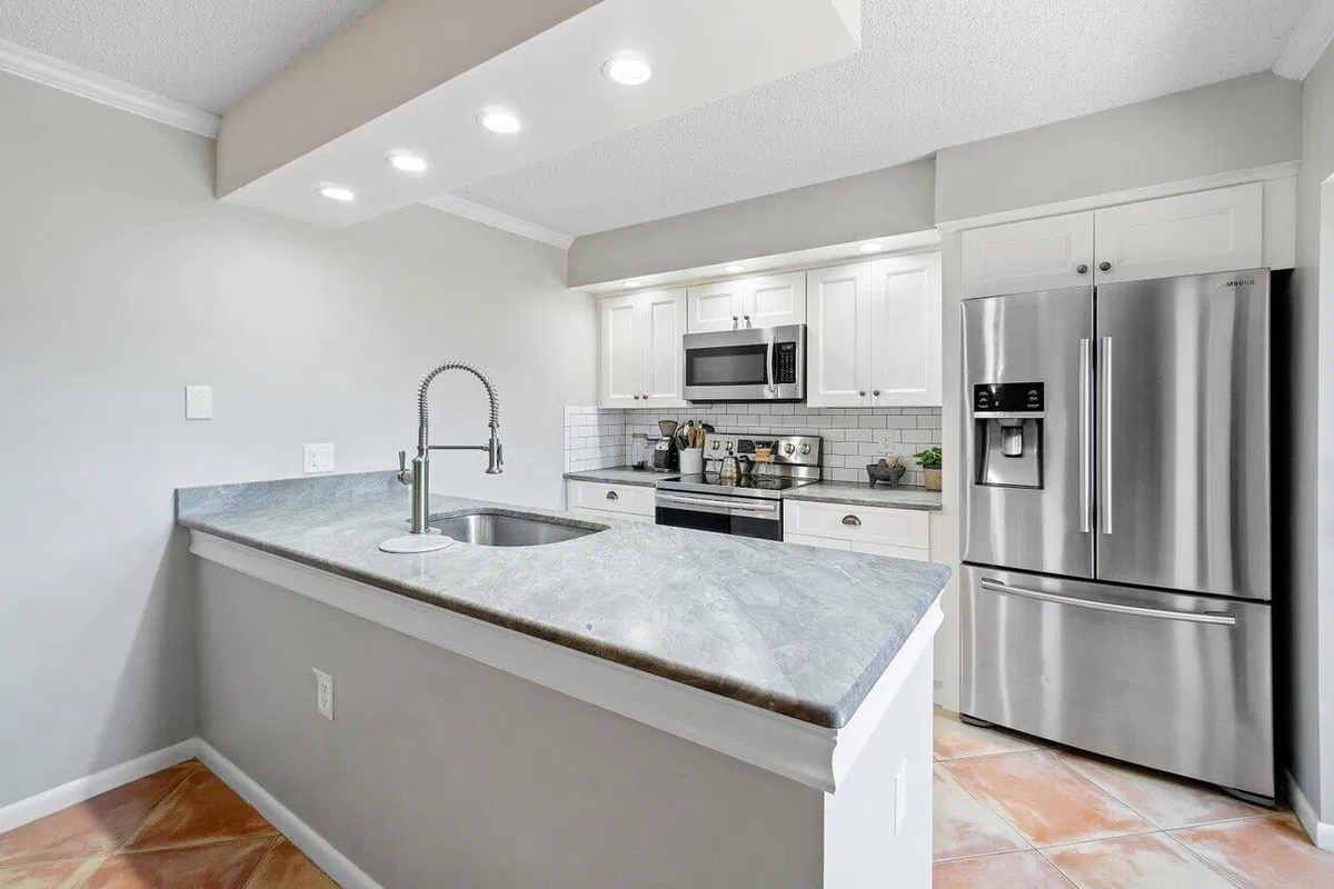  Residence photo 10