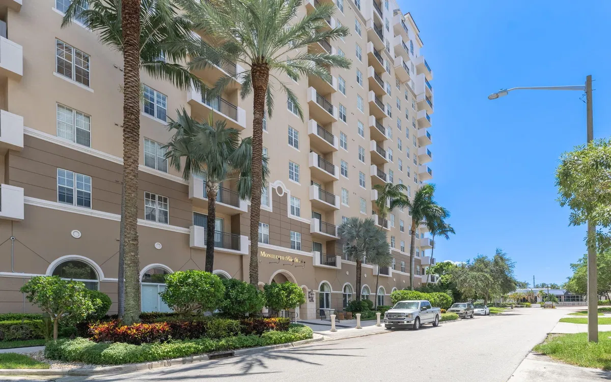 The Montecito Unit 1206