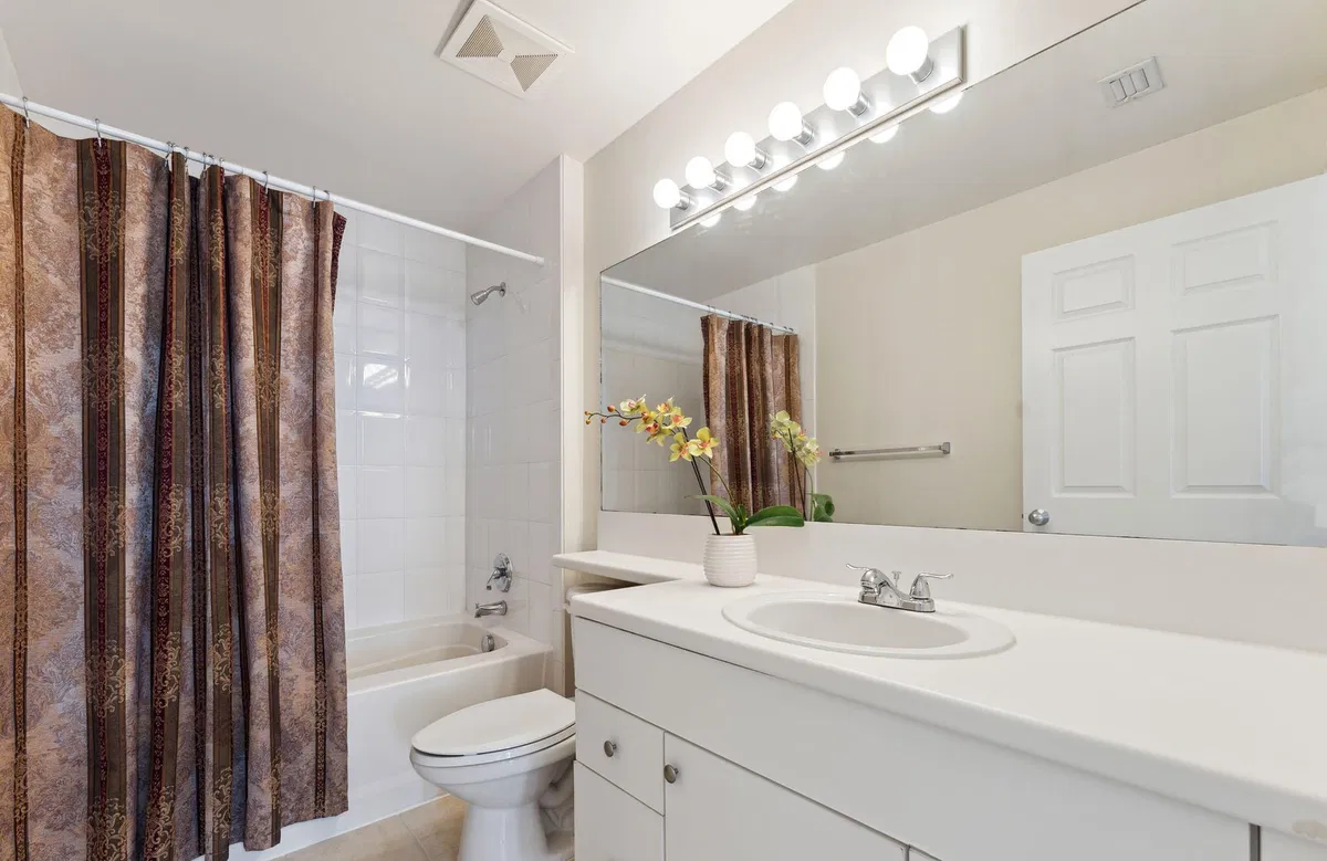 The Montecito Unit 1206 photo 7