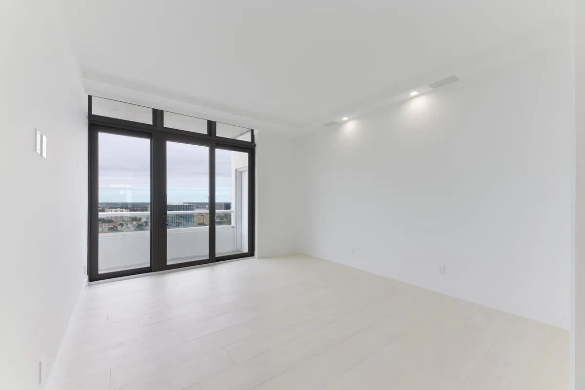 The Plaza of The Palm Beaches Unit Ph1f photo 13