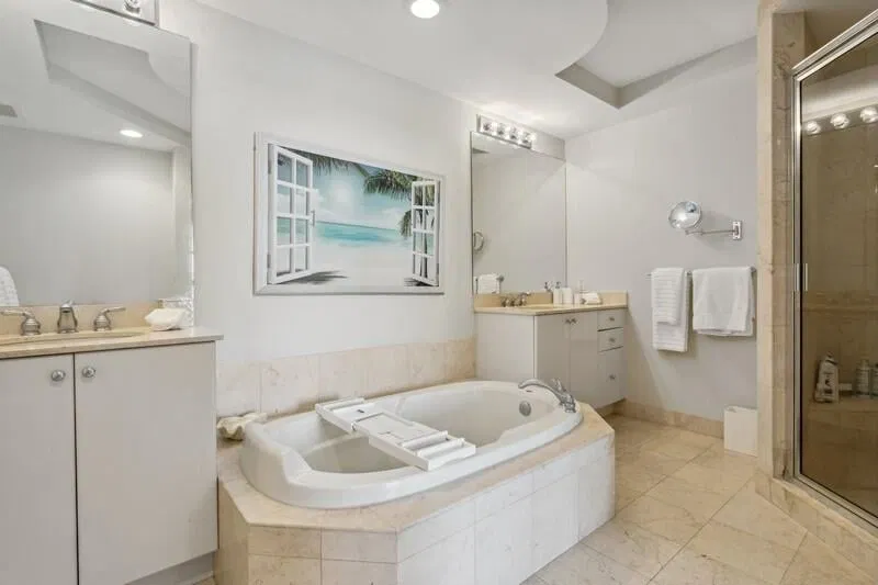 One City Plaza Unit 905 photo 13